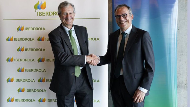 ep iberdrola y el grupo banco mundial se alian para potenciar la transicion energetica en paises