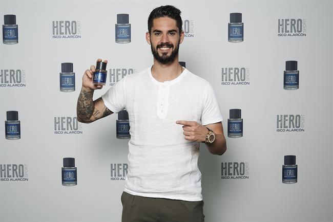 Isco con su fragancia Hero | EUROPA PRESS ep iscosu fragancia hero