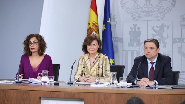 ep la ministra de hacienda y portavoz del gobierno maria jesus montero la vicepresidenta primera del