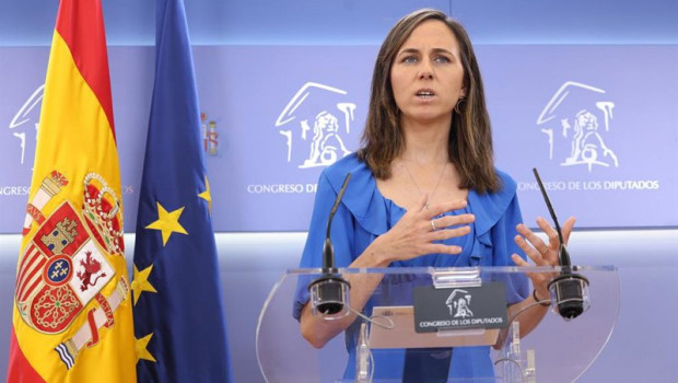 ep la secretaria general de podemos ione belarra durante una rueda de prensa en el congreso de los