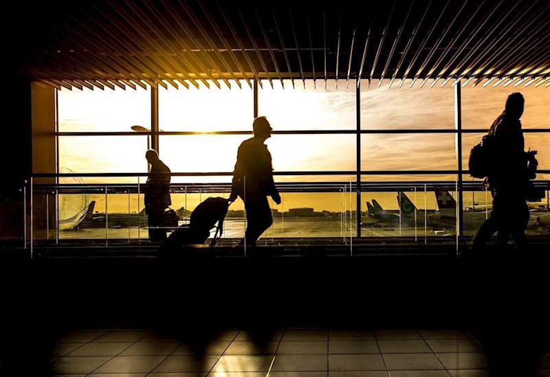 ep pasajeros en aeropuerto