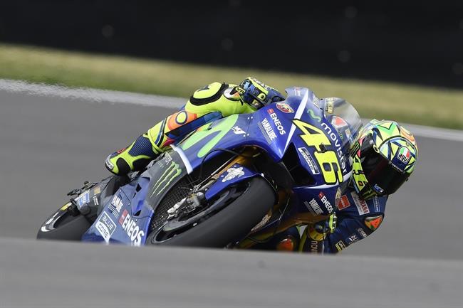 El piloto italiano de MotoGP Valentino Rossi | WWW.YAMAHAMOTOGP.COM ep piloto italianomotogp valentino rossi 20170813203502