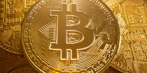 le bitcoin remonte a 60 000 dollars decision cle en vue sur un fonds indiciel a wall street 20230314182225 