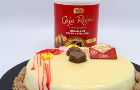 tarta caja roja da de la madre 