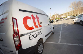 ep archivo   furgoneta de reparto de ctt express