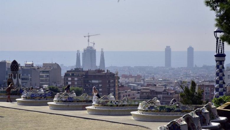 Archivo - Vista del skyline de Barcelona desde el Park Güell | David Oller - Europa Press - Archivo ep archivo vista del skyline de barcelona desde el park guell