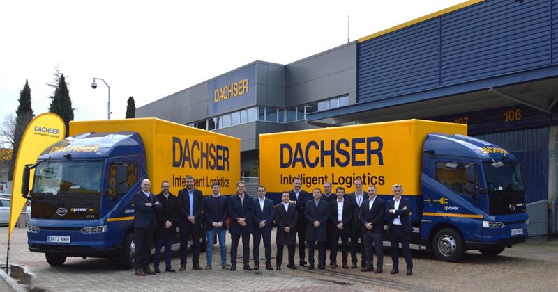 ep byd entrega sus primeras unidades de camiones electricos a la empresa logistica dachser