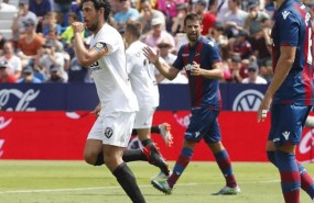 ep dani parejo mediapuntavalencia cf celebragollevante ud