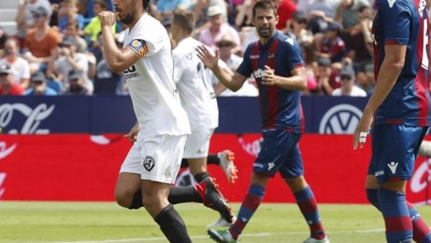 ep dani parejo mediapuntavalencia cf celebragollevante ud