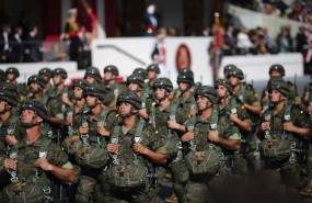 ep desfile militardiala hispanidad 12octubre