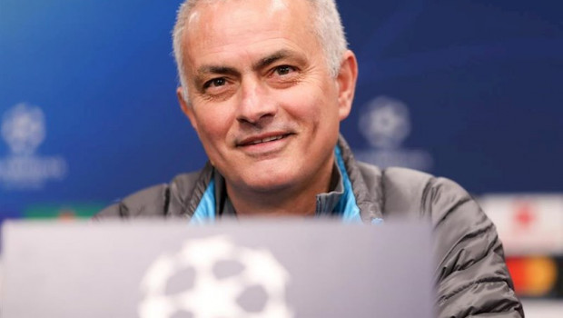 ep el entrenador del tottenham hotspur jose mourinho