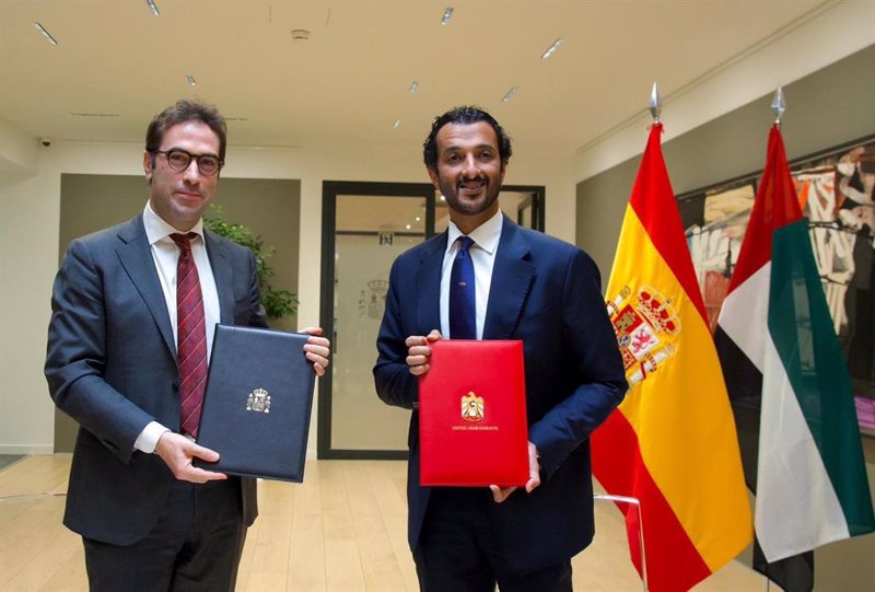 España y Emiratos Árabes Unidos refuerzan sus relaciones comerciales