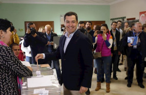 ep el presidente del pp-a y de la junta de andalucia juanma moreno vota en las elecciones generales