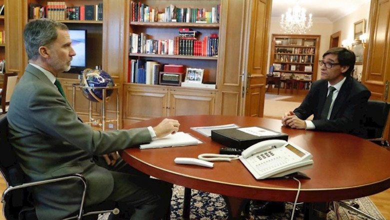 ep el rey felipe vi con el ministro de sanidad salvador illa