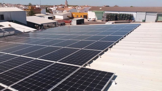 ep el ritmo de instalacion de autoconsumo aminora su caida tras reactivarse el interes despues del