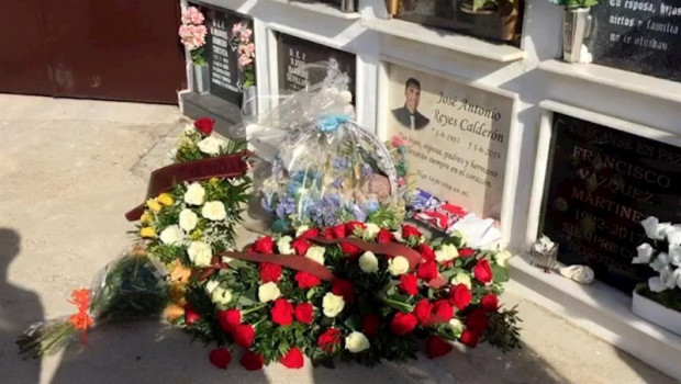 ep el sevilla recuerda a jose antonio reyes en el primer aniversario de su fallecimiento