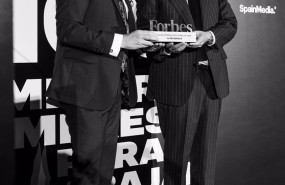 ep entrega del premio a la mejor empresa para trabajar en espana en 2023 otorgado por forbes ep entrega del premio a la mejor empresa para trabajar en espana en 2023 otorgado por forbes