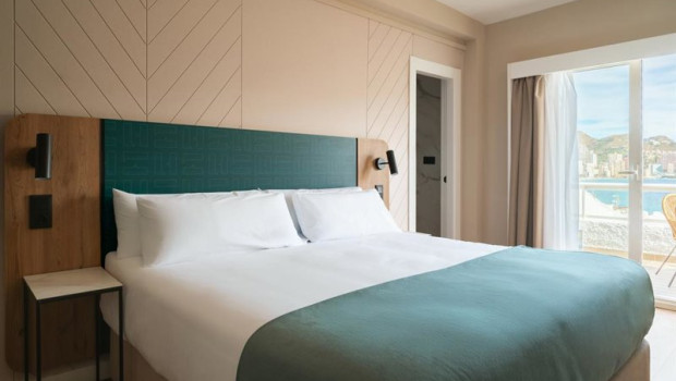 ep limehome inaugura su primer alojamiento en benidorm tras una reforma de 15 millones