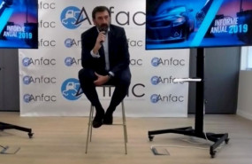 ep lopez-tafall durante la presentacion