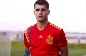 ep morata posala nueva camisetala seleccion espanola