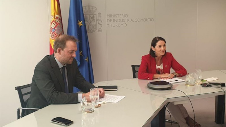 ep reyes maroto analiza con easyjet y ala la evolucion de la conectividad aerea y el movimiento de