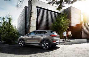hyundai tucson 1
