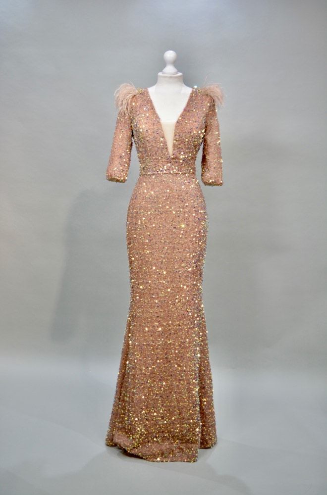 alquilar vestido dorado lentejuelas 1