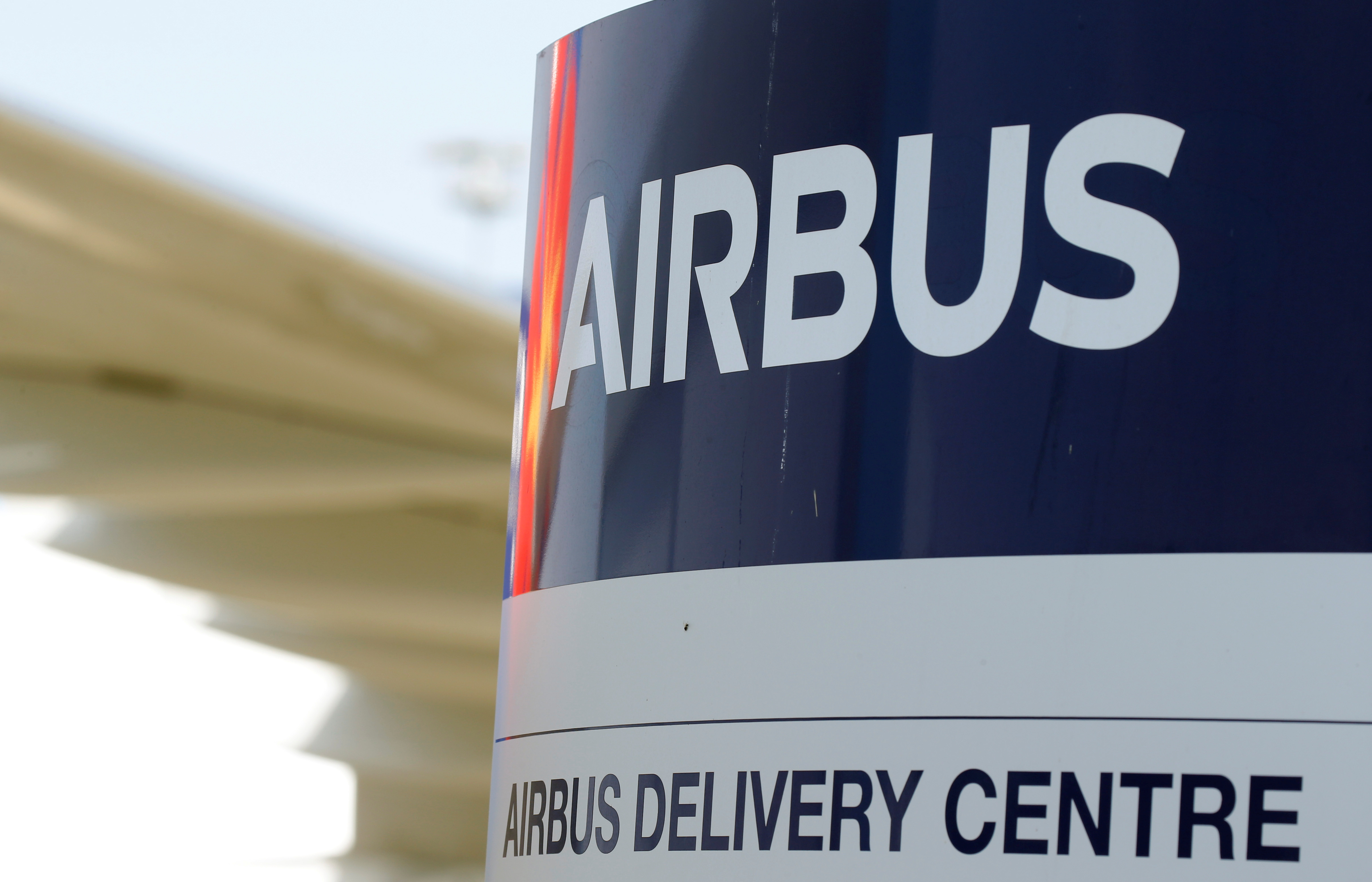 coronavirus-airbus-a-achemine-4-millions-de-masques-chinois-en-europe