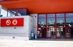 ep archivo   acceso a la estacion de cercanias de renfe en puerta de atocha