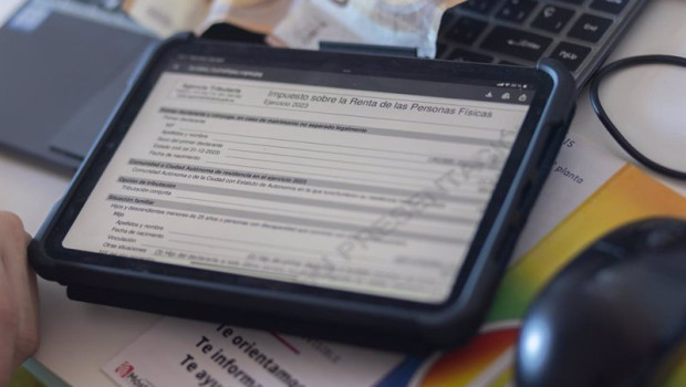 ep archivo vista de la declaracion de la renta en una tablet ep archivo vista de la declaracion de la renta en una tablet