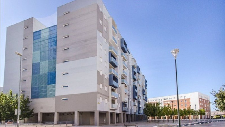 ep archivo   viviendas en badajoz de sareb