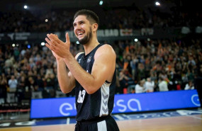 ep axel bouteille jugando con el bilbao basket