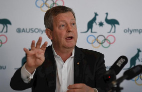ep el ceo del comite olimpico australiano matt carroll se dirige a los medios