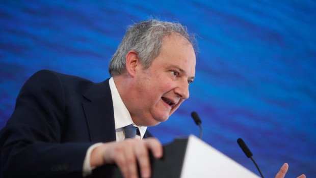 ep el ministro de industria y turismo jordi hereu interviene durante un acto institucional por el ep el ministro de industria y turismo jordi hereu interviene durante un acto institucional por el