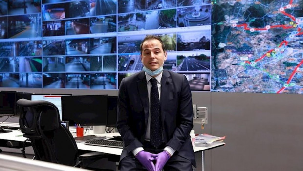 ep ignacio aguado en el centro de pantallas del cosorcio regional de transportes de madrid
