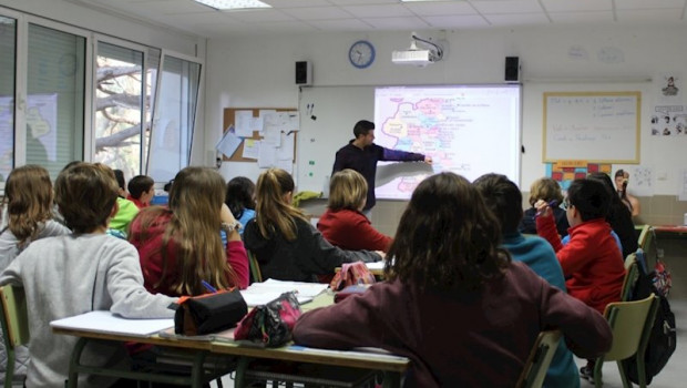 ep imagen de recurso de un profesor en el aula