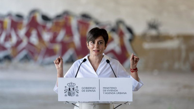 ep la ministra de vivienda y agenda urbana isabel rodriguez en nuevo barrio campamento