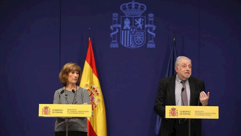 La secretaria de Estado de Empleo, Yolanda Valdeolivas y el secretario de Estado de la Seguridad Social, Octavio Granado, durante la presentación en noviembre de los datos del paro registrado. | Marta Fernández Jara - Europa Press ep la secretaria de estado de empleo yolanda valdeolivas y el secretario de estado de la seguridad