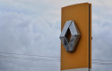 ep logo de renault en un concesionario de madrid el dia en el que el profit warning de renault ha