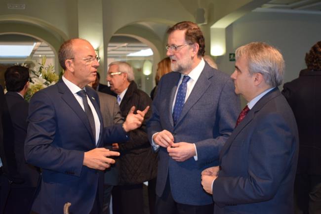 Monago, Rajoy y Fragoso durante el acto en Badajoz | PP DE EXTREMADURA ep monago rajoyfragoso duranteactobadajoz