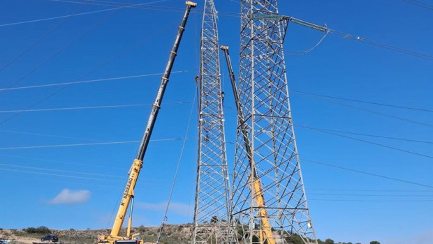 ep red electrica repotencia la linea aragon escatron de 400 kv para aumentar la capacidad de