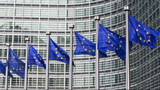 ep ugt y ccoo celebran la sentencia del tjue sobre salarios minimos y exigen su aplicacion en espana ep ugt y ccoo celebran la sentencia del tjue sobre salarios minimos y exigen su aplicacion en espana