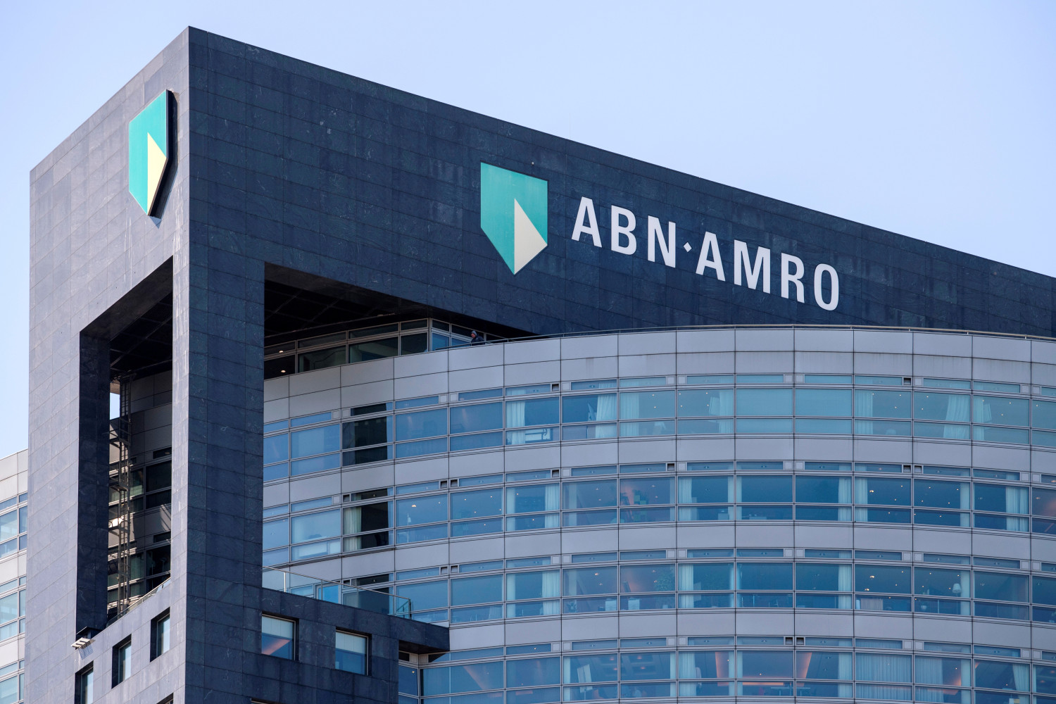 bnp paribas a contacte le gouvernement neerlandais pour evoquer abn amro 20220618123817 