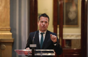 ep el portavoz de pvn en el senado jokin bildarratz en rueda de prensa