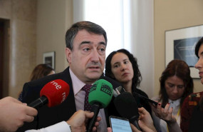 ep el portavoz del pnv en el congreso de los diputados aitor esteban atiende a los medios de