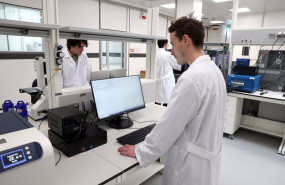 ep ferrari inaugura un laboratorio de celdas electroquimicas en bolonia para baterias de litio