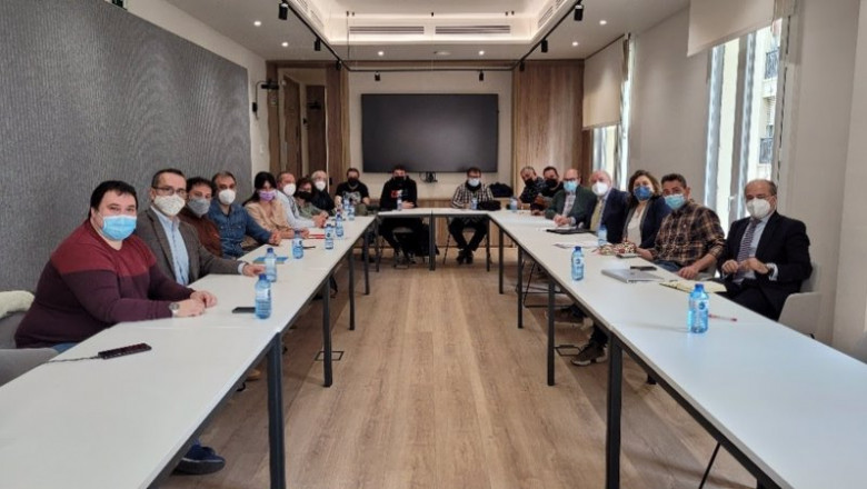 Firma del convenio del sector lácteo entre la patronal FeNIL y los sindicatos | FENIL ep firma del convenio del sector lacteo entre la patronal fenil y los sindicatos
