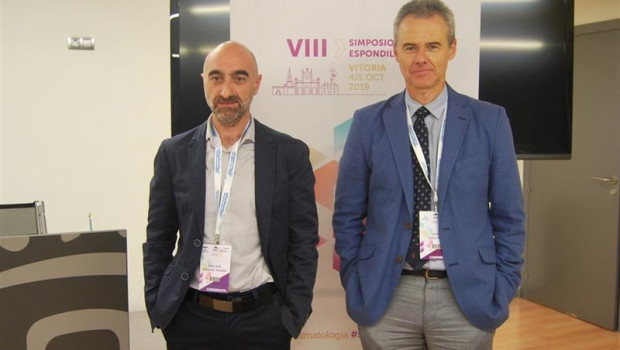 ep izq a der juan jose intxausti presidente de la sociedad de reumatologia de euskadi y dr jaime