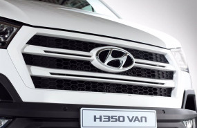 ep logotipo de hyundai en el h350