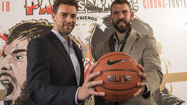 ep los jugadores de baloncesto pau y marc gasol en pau vs marc
